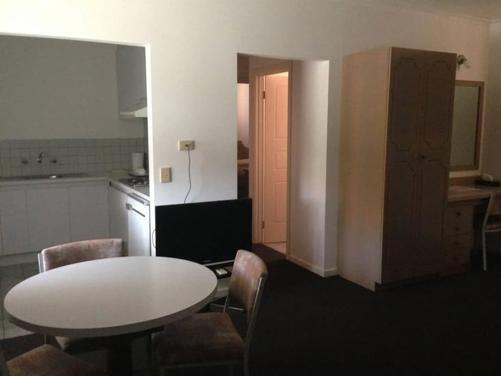 Nunawading Motor Inn - photo 12