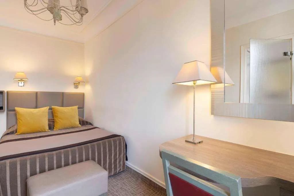 Hotel Saint Pierre - photo 23