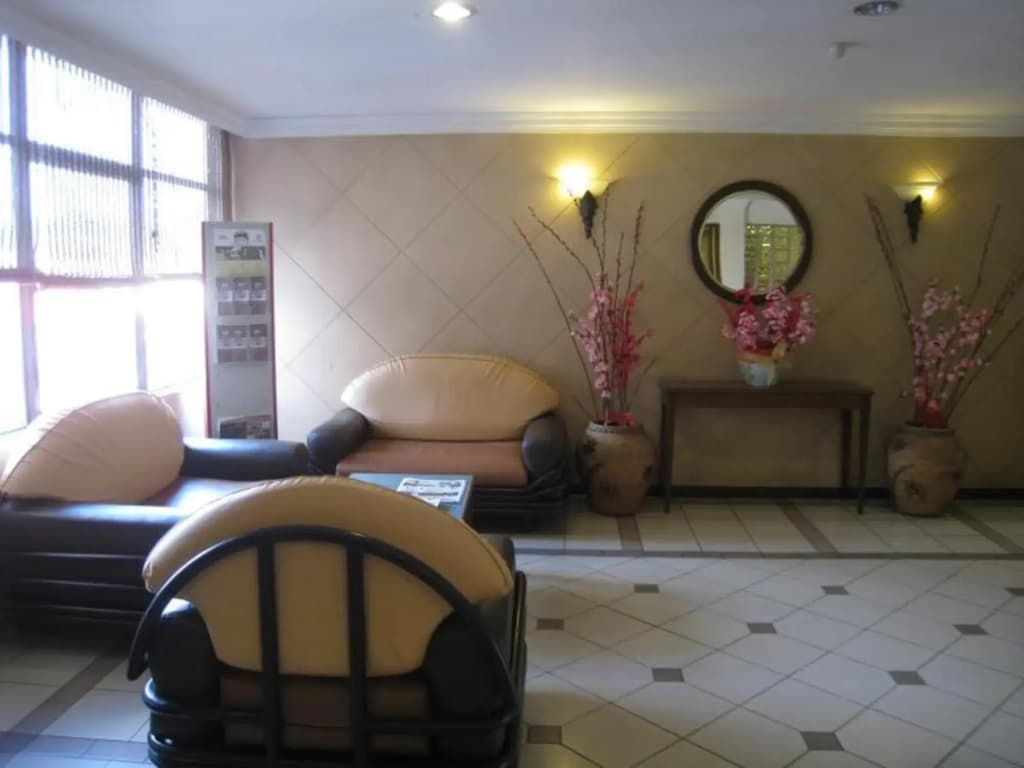 Lipis Centrepoint Hotel & Apartment - photo 2