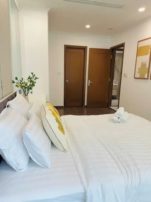Vinhomes Central Park-Premier Apartments - photo 14
