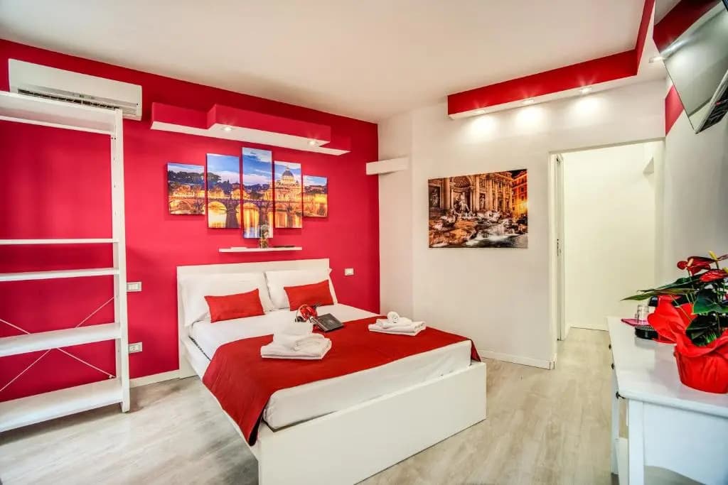Royal Vatican Suites - photo 21