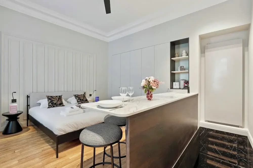 Modern Apartment - 2P - Parc Monceau - photo 11