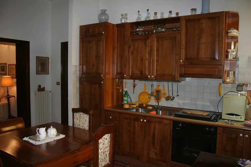 Aunt's Home - photo 14