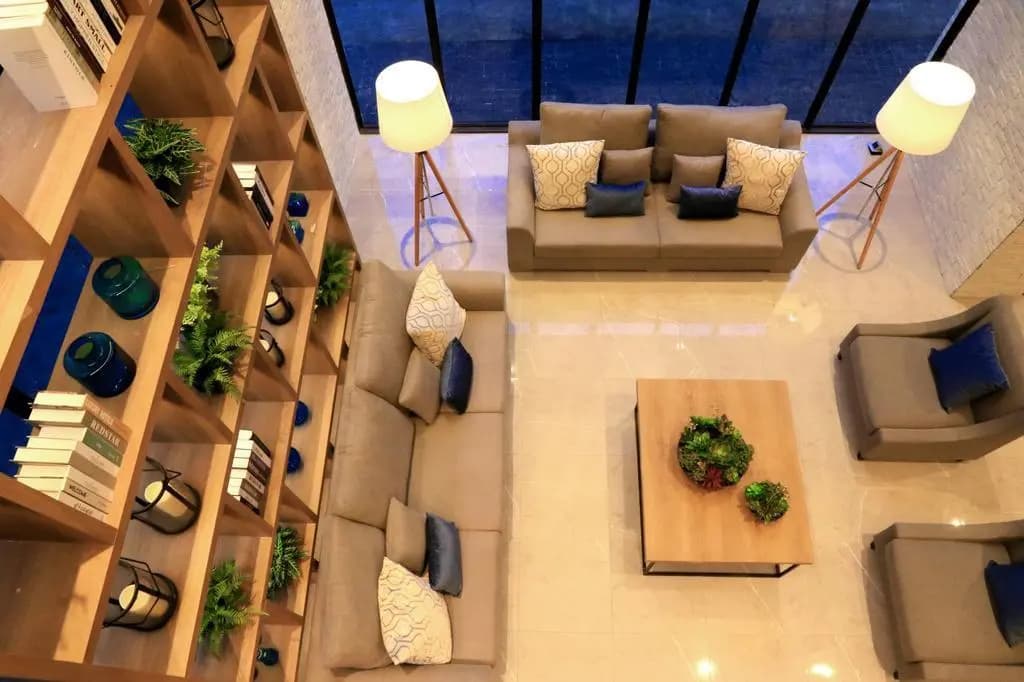 B Stay Hotel - photo 8
