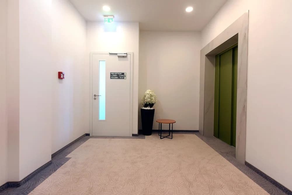 M-Pire Hotel Berlin - photo 14