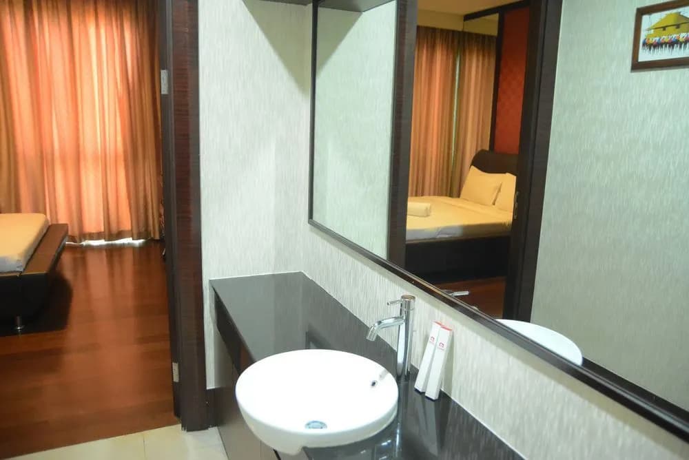 2 Bedrooms Pearl Garden by Travelio - photo 6