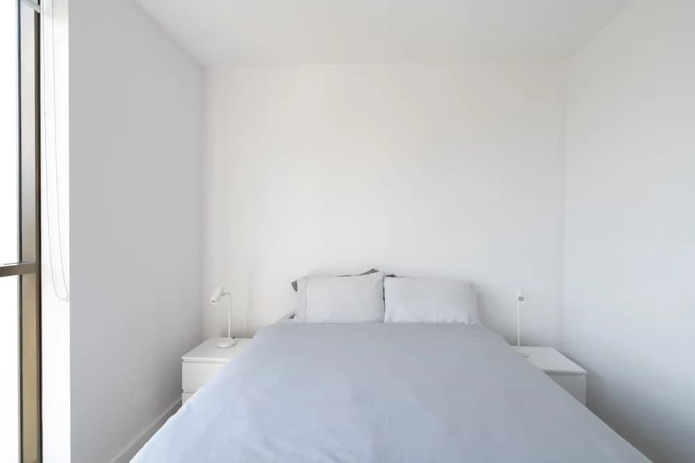 Modern Apartment in Darling Harbour - photo 2