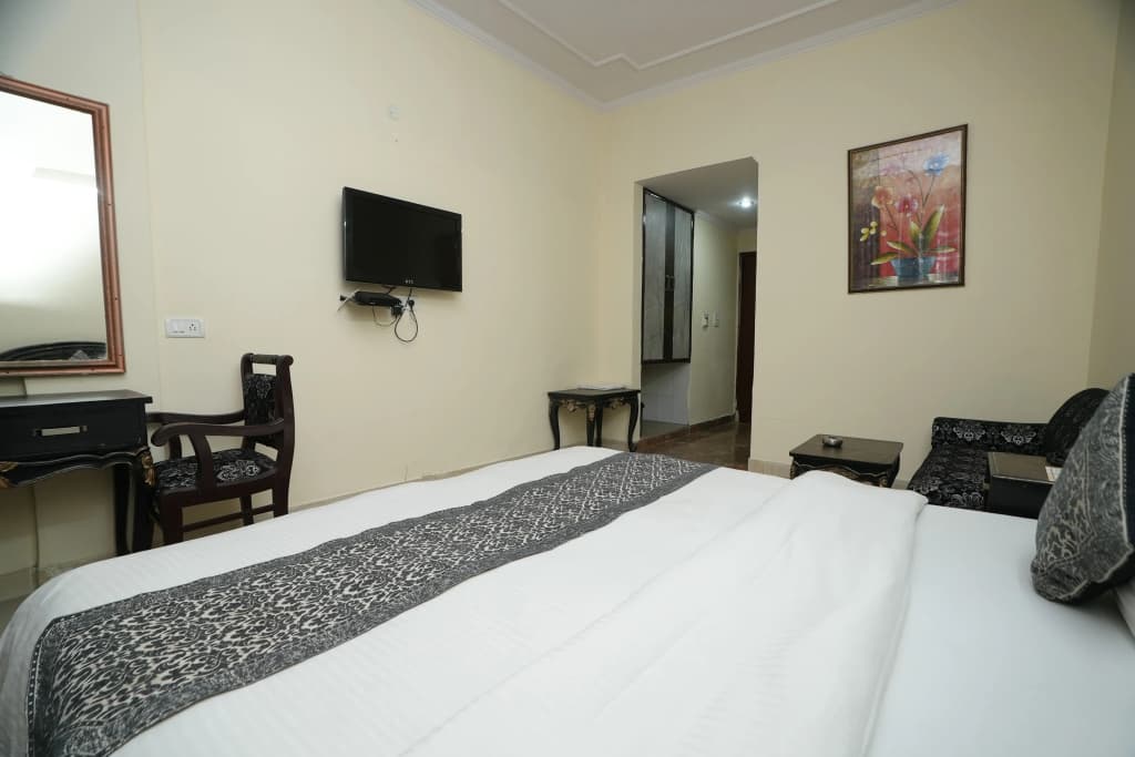 Hotel Silver Arc - photo 13