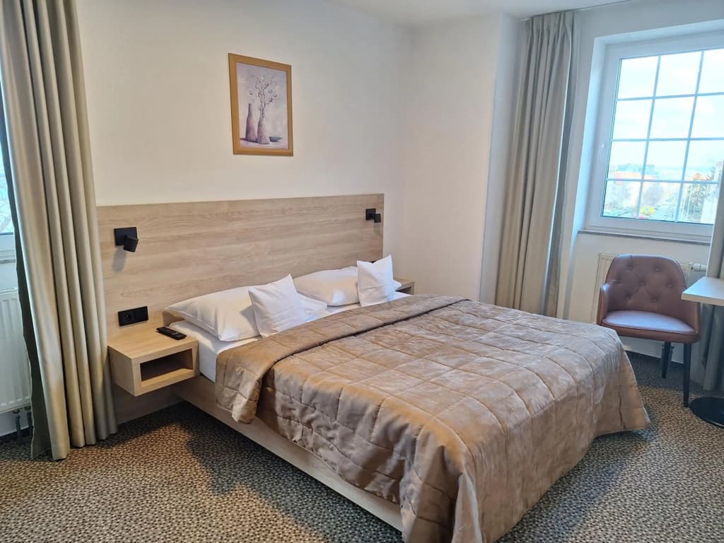 Hotel Avion - photo 4