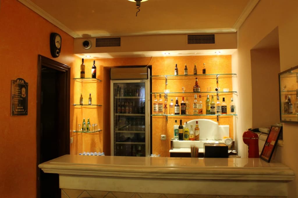 Exis Boutique Hotel - photo 2