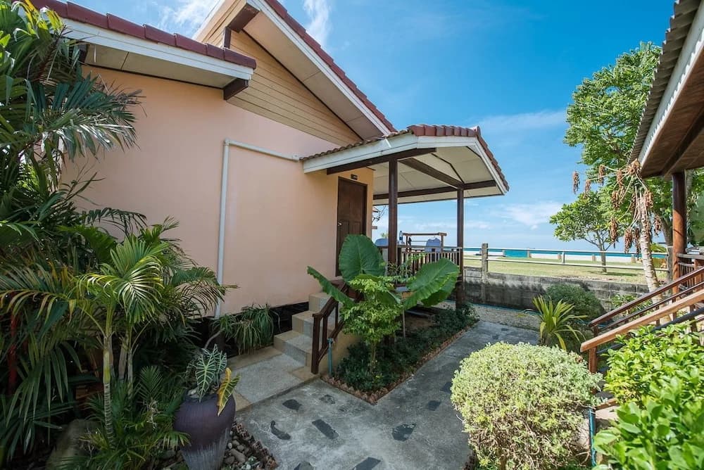 Baan Rabieng Bungalows - photo 13