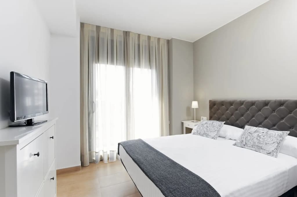 Gran de Gràcia Apartments - photo 3