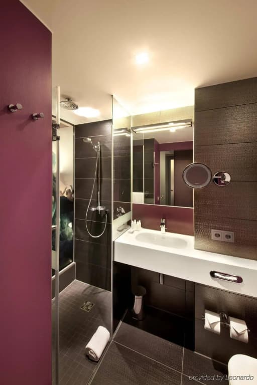 Hotel Indigo Berlin – Alexanderplatz - photo 9