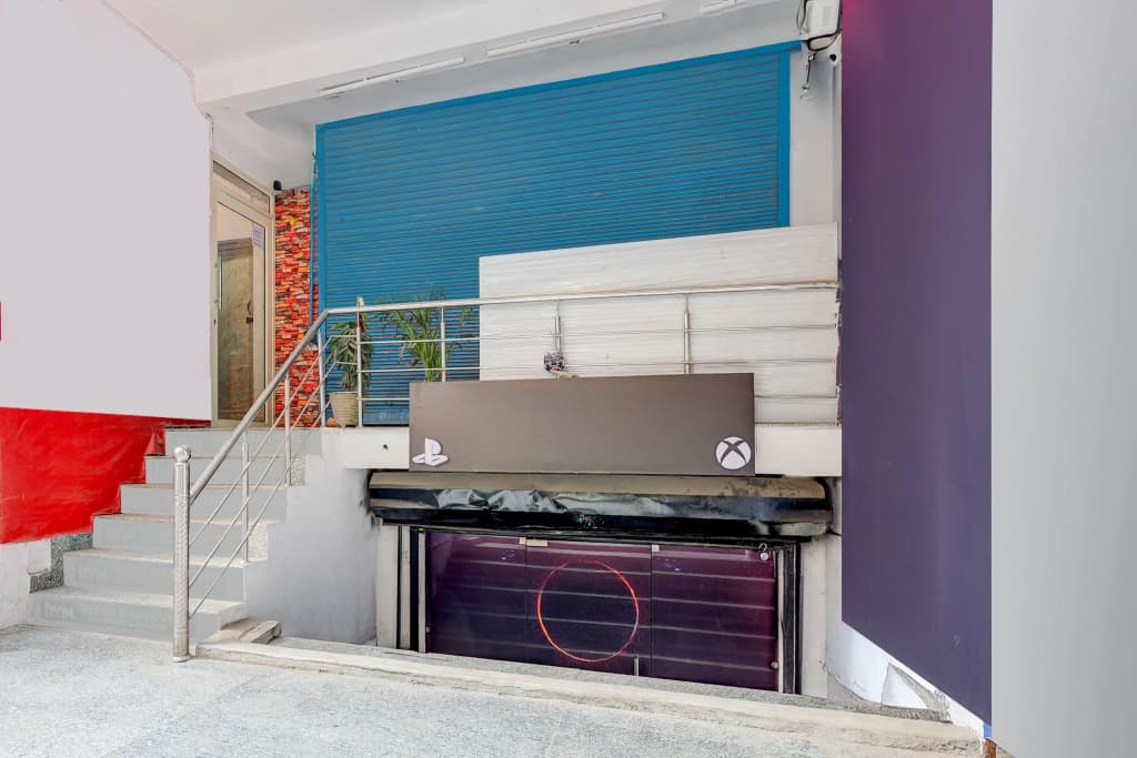 Collection O Sector 7 Dwarka Formerly Aakarshan Residency - photo 5
