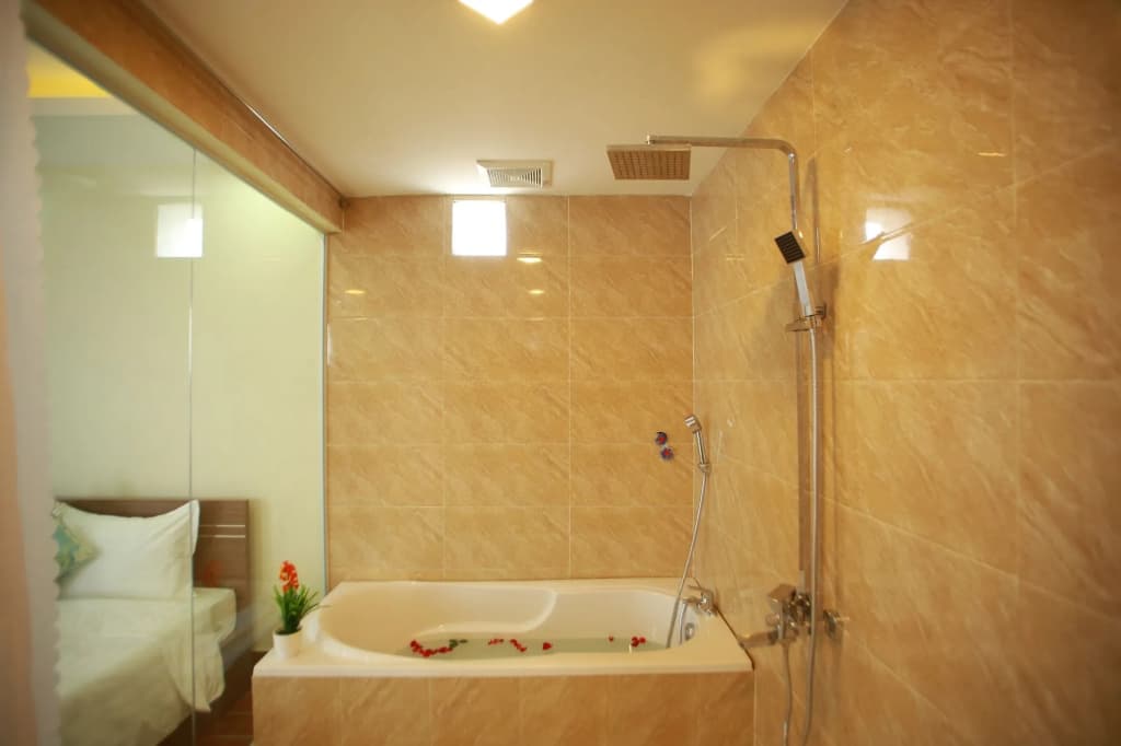 Family Airport Hotel - photo 8