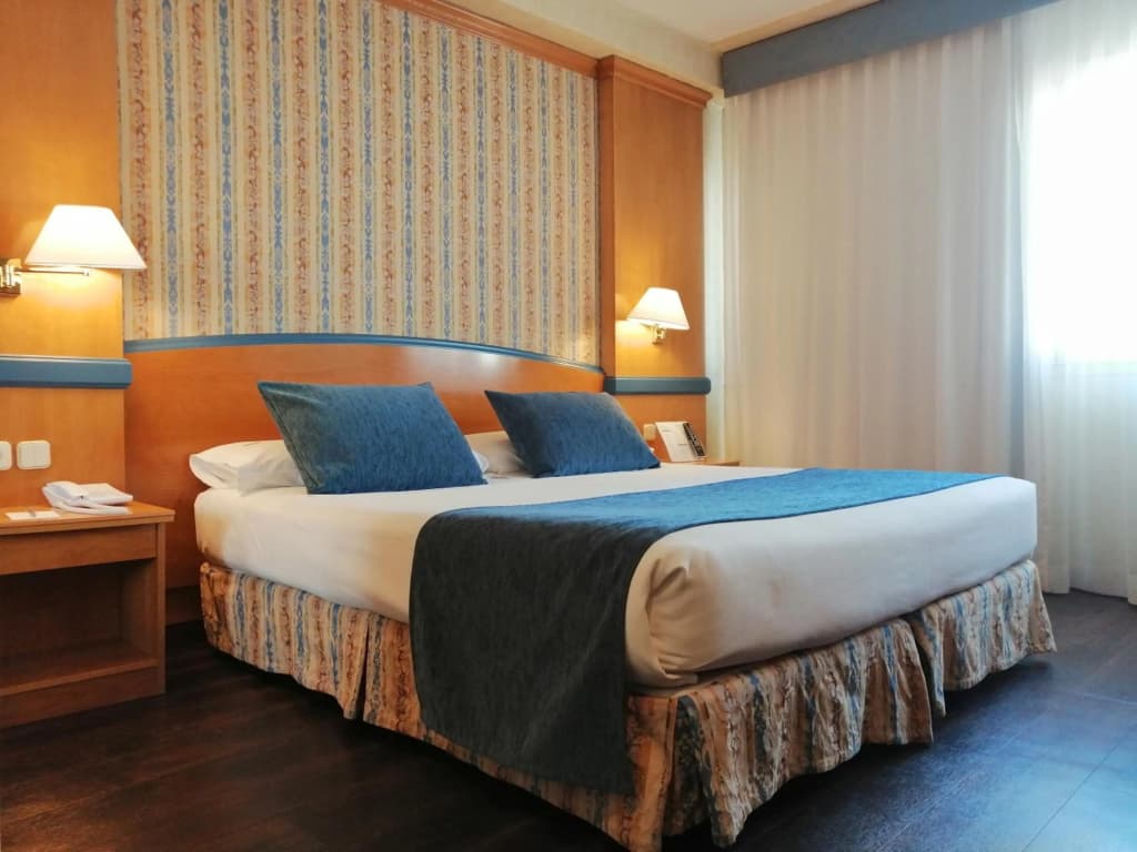 Gran Versalles Hotel - photo 17
