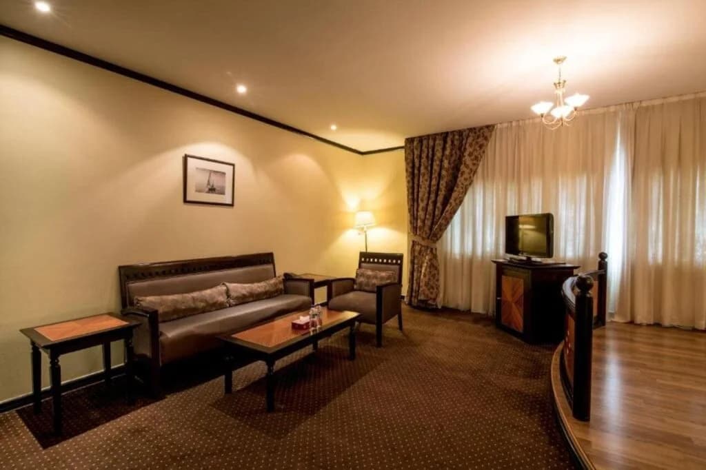 Rolla Suites Hotel - photo 6