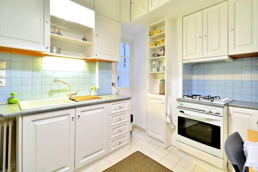 Plaka Elegant Apartment - photo 24