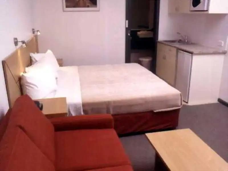 Flagstaff City Inn - photo 2