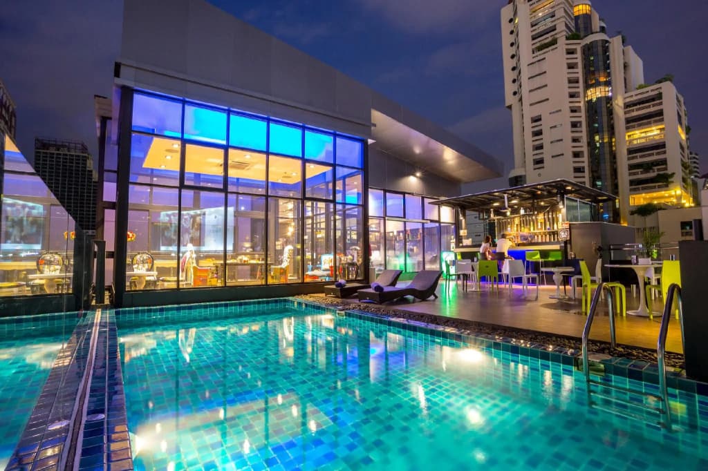 Hotel Clover Asoke - photo 26