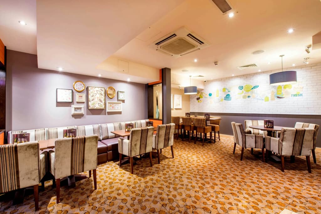 Premier Inn London Victoria - photo 13