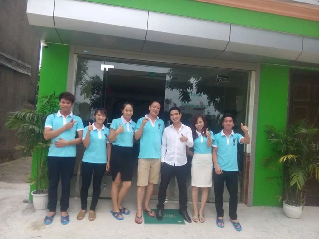 Family Transit Hotel - photo 19