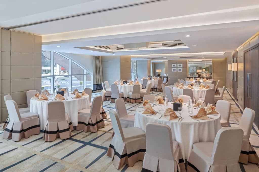 Al Maha Arjaan By Rotana - photo 33