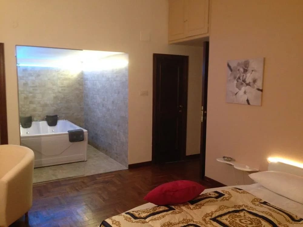 Kiss And Room - photo 6