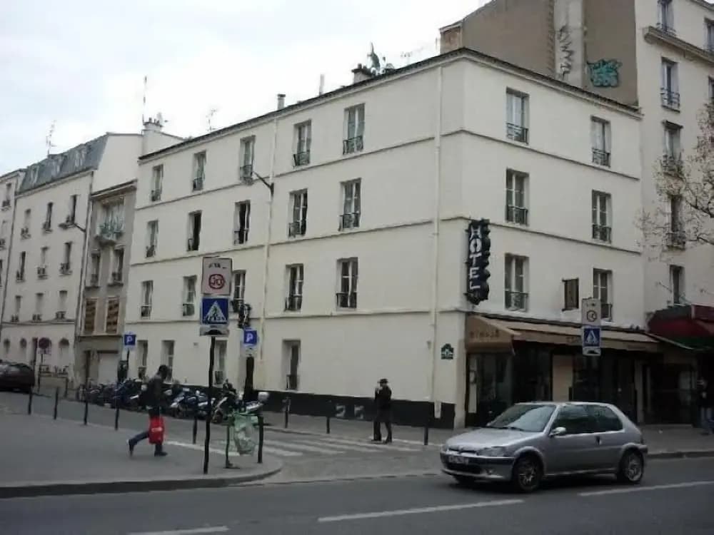 Hotel Tingis - photo 1