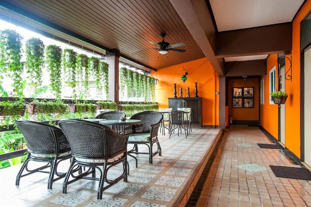 Anoma Bed & Breakfast - photo 16