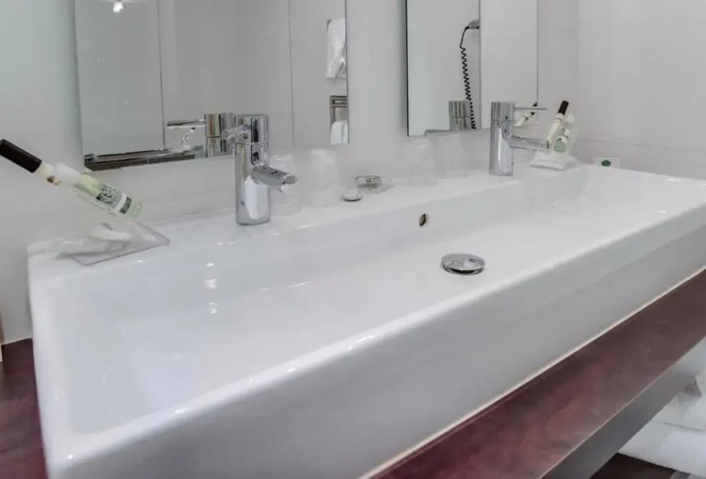 Hôtel Moliere - photo 18