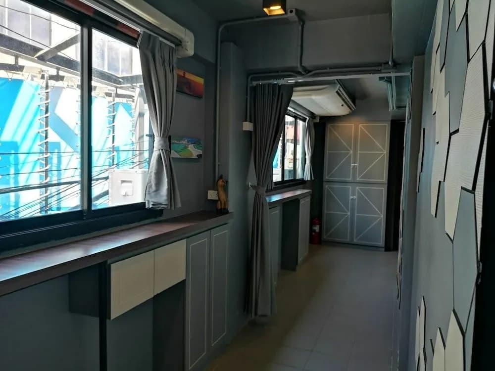 Connect Hostel Patong - photo 2