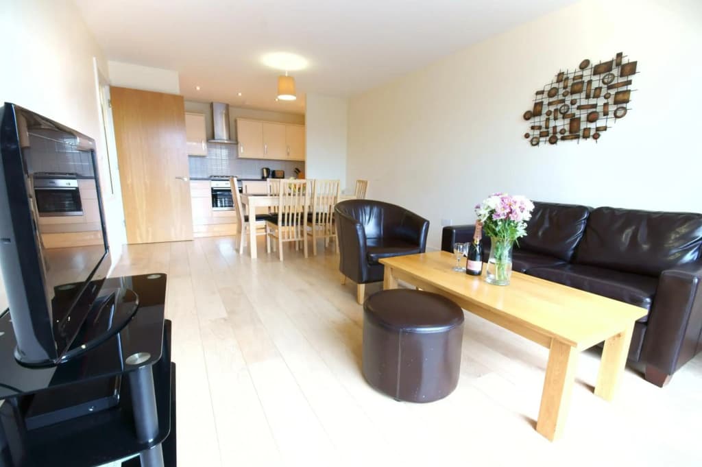 Lodge Drive Apartments - photo 15