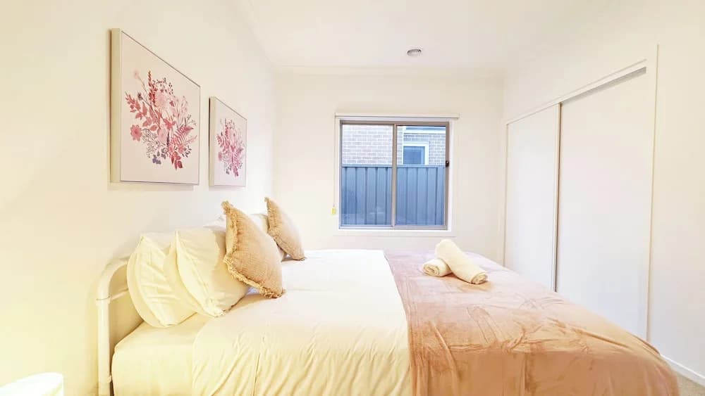 Tarneit Holiday Home - photo 4