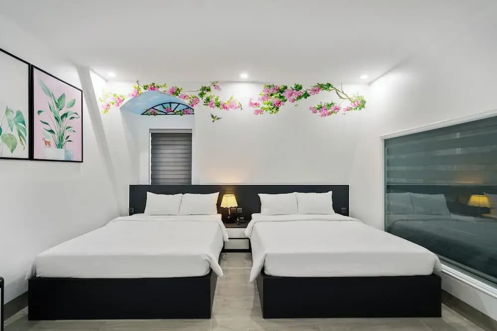The Enchanted Ha Long Hotel - Bai Chay Beach - photo 33