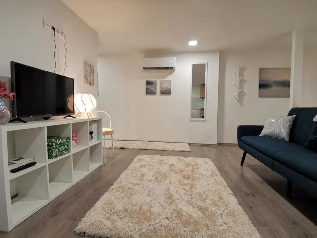 Smile Miko Apartment by Castle - photo 13