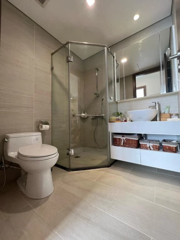 1 bedroom with twin bed in Vinhomes GreenBay Hanoi - photo 7