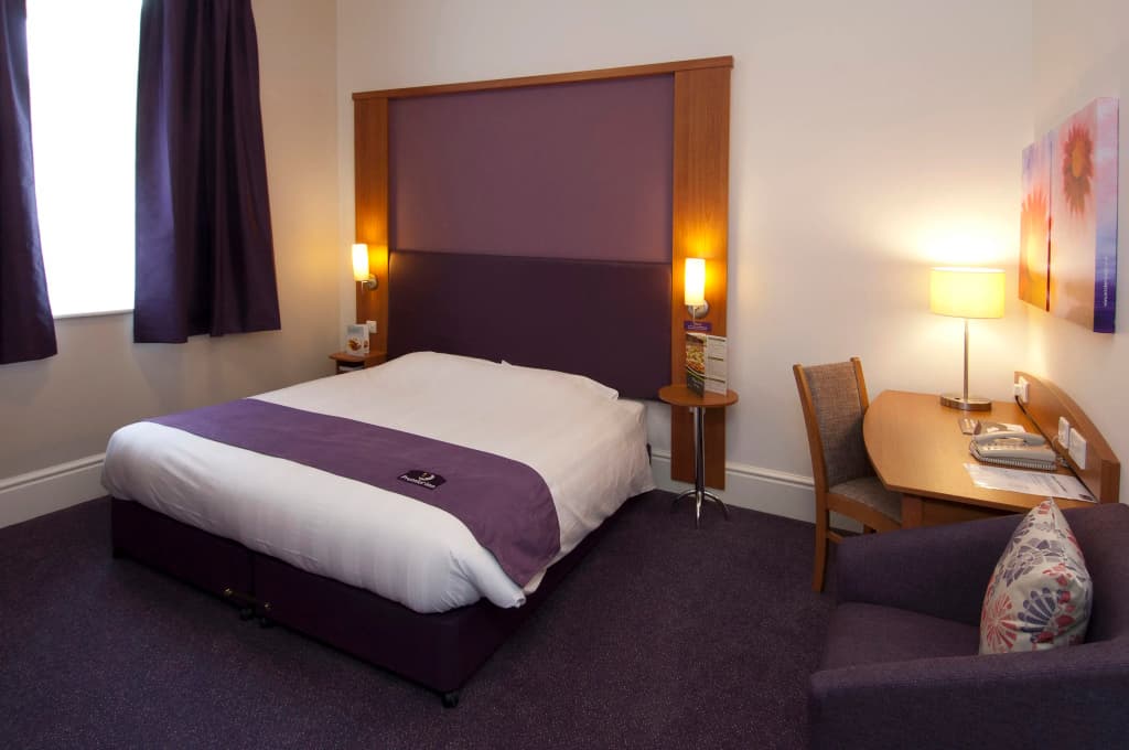 Premier Inn London Waterloo - York Road - photo 2