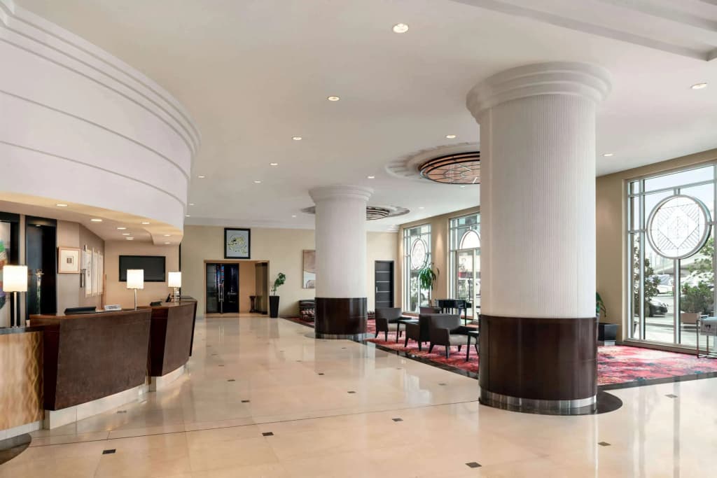 Ramada Plaza by Wyndham Dubai Deira - photo 2