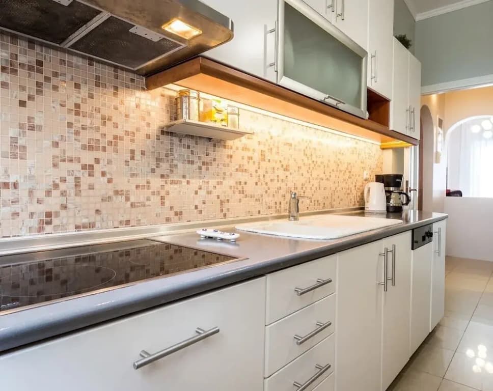 Spacious 3 bedroom apartment in Thessio - photo 12