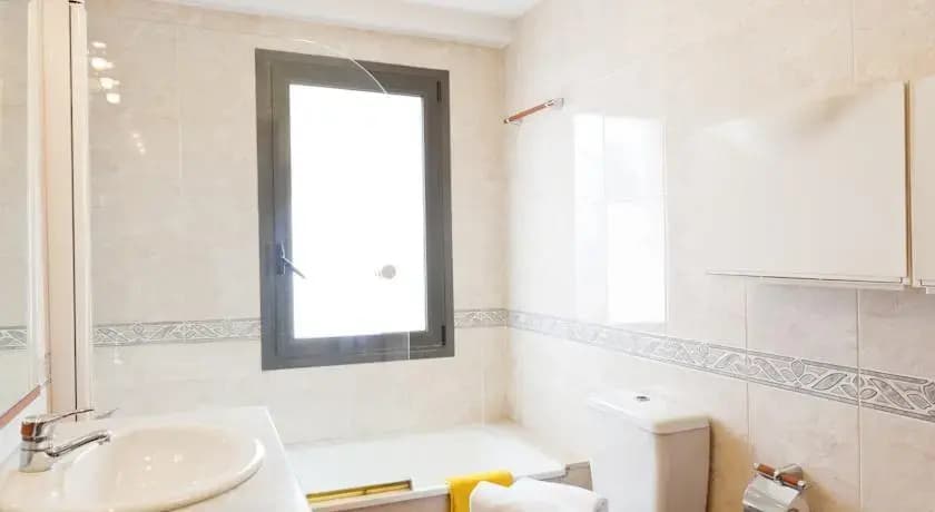 Apartment with Sea Views Next To the Beach of Mar Bella - photo 6