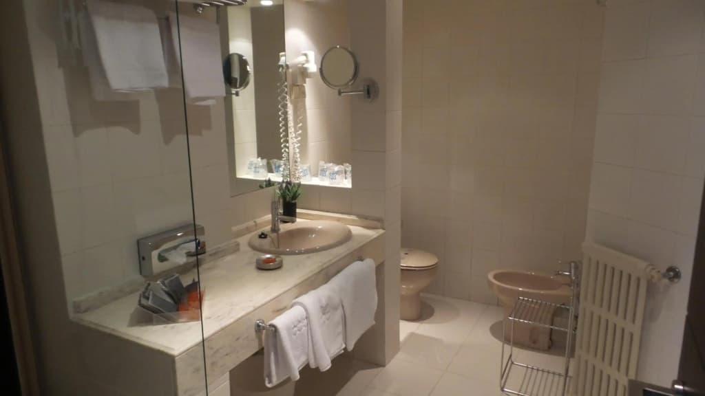 Hotel Moderno Puerta del Sol - photo 19
