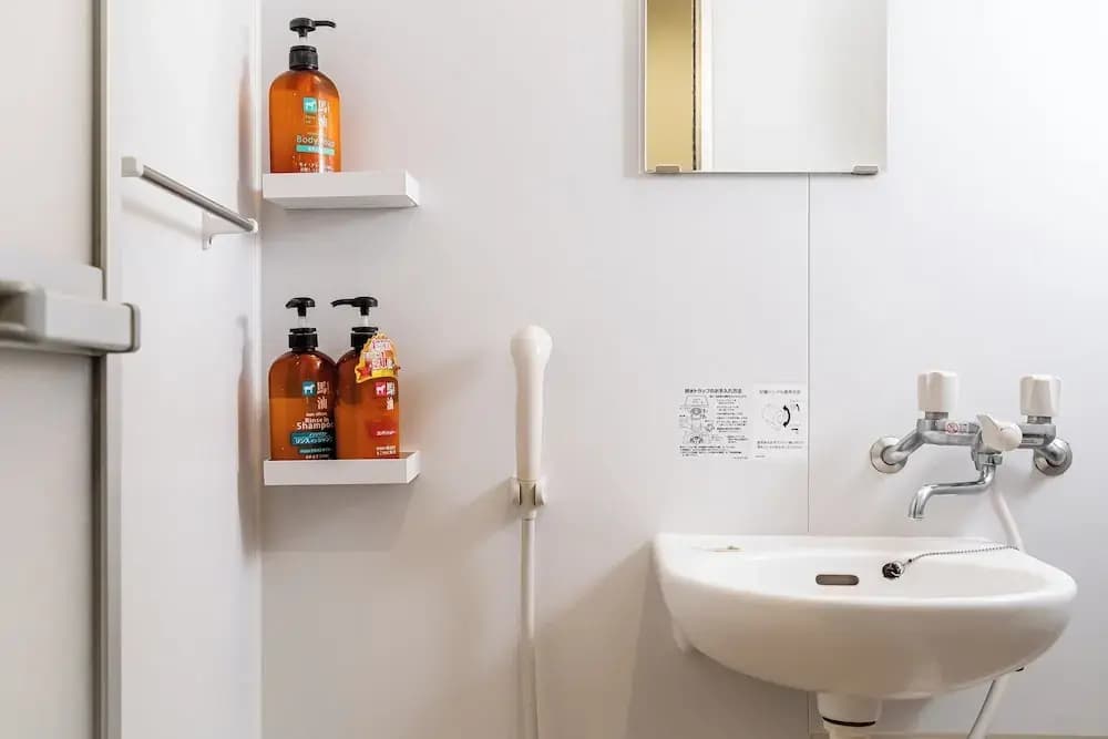 K HOUSE - E JOY INN Okubo Branch - photo 16