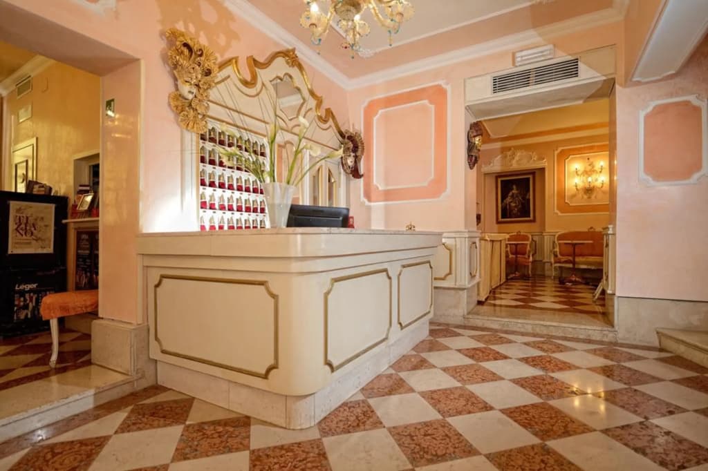 Hotel Canaletto - photo 2