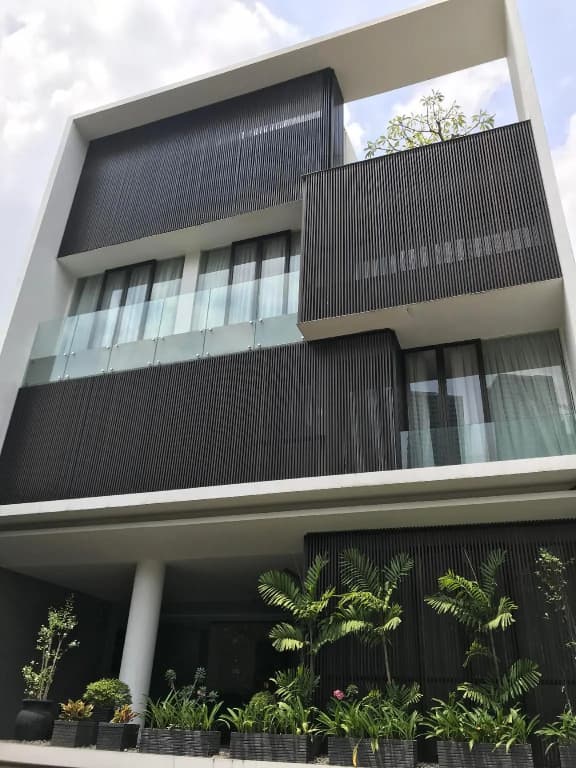 Southouse Residence - main photo