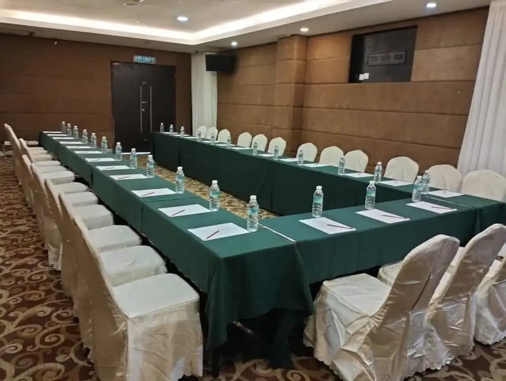 Sunflower World Hotel - photo 14