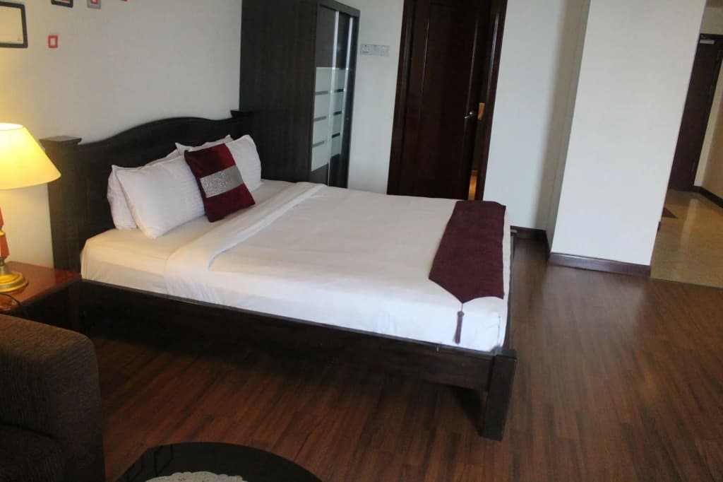 Grand Service Suite at Times Square - photo 5