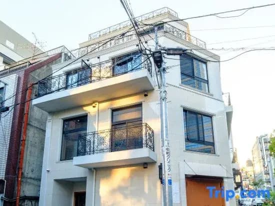 Roppongi House by U - Designers Room - Steps to Roppongi Hills & Nightlife - photo 1