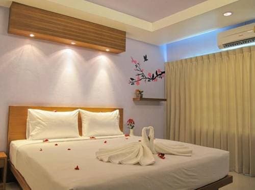 Paradise Beach Resortel - photo 5