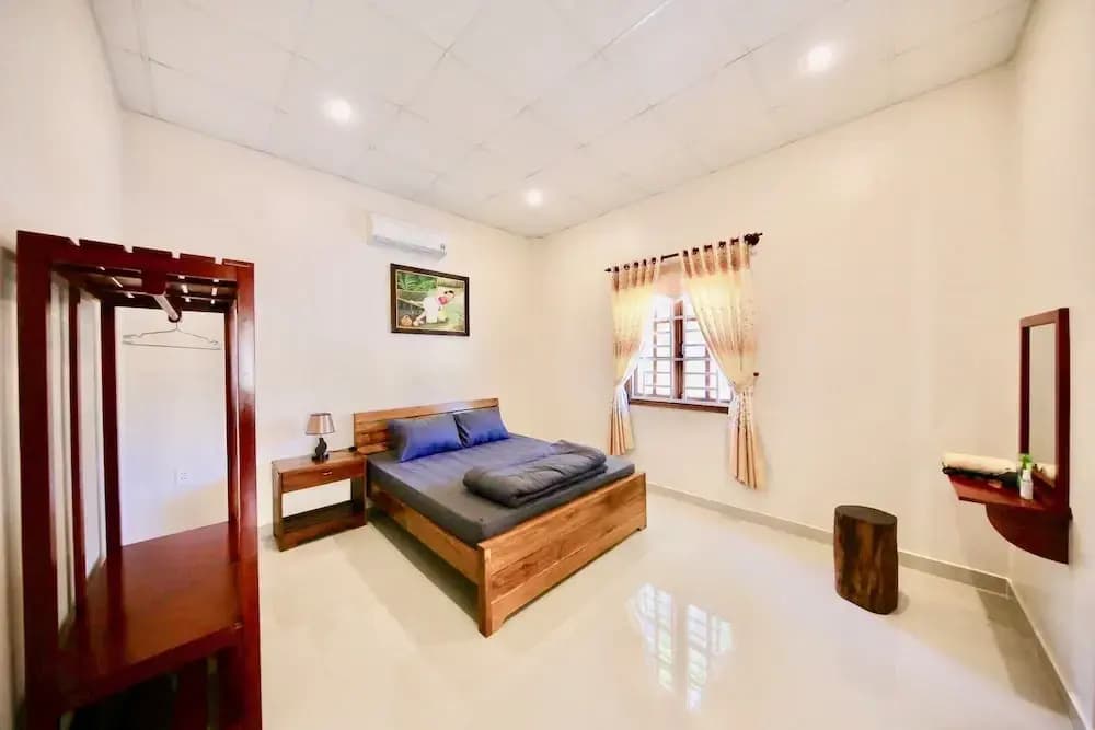 Yanns House - photo 4